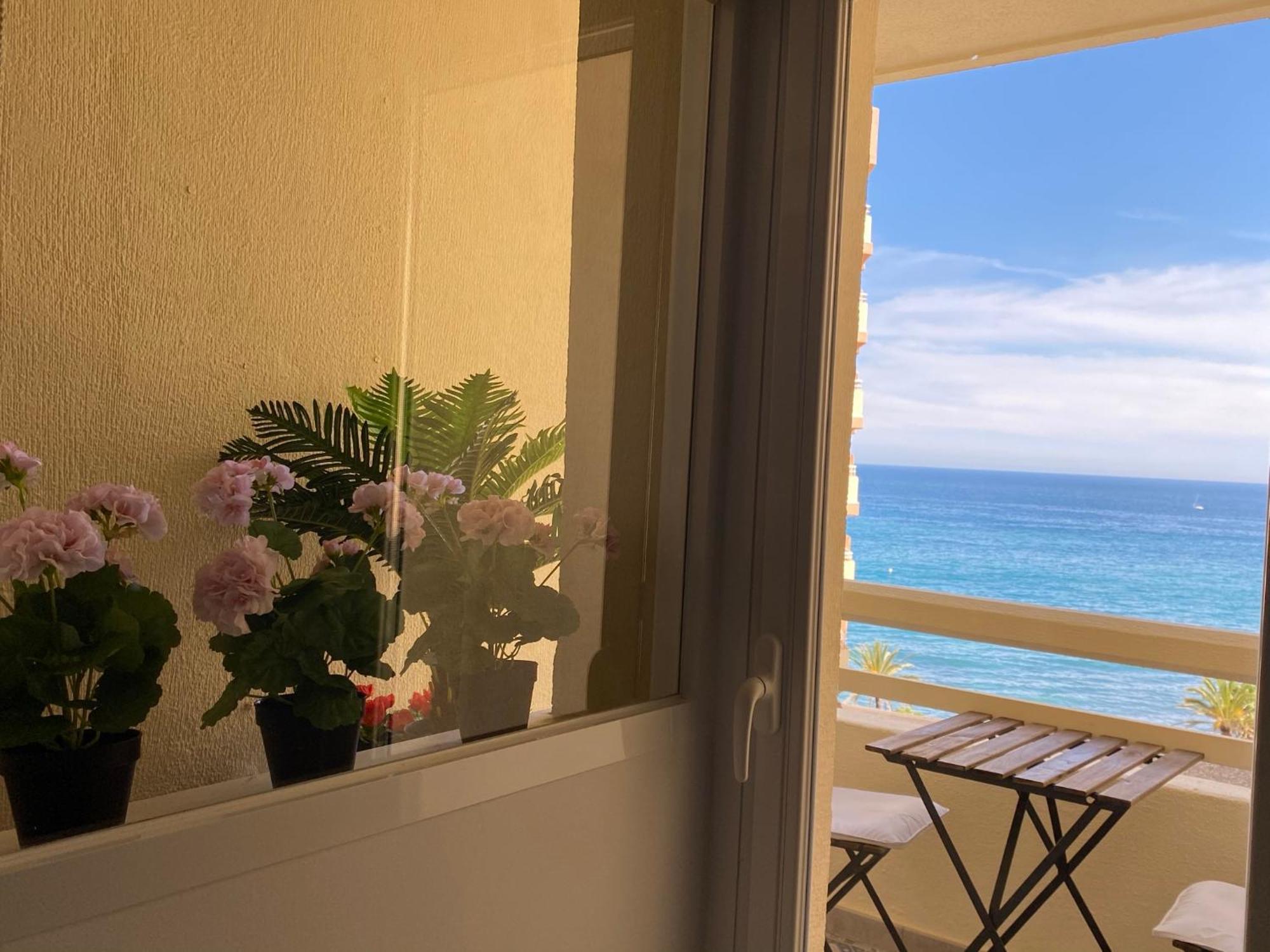 The First Line Of The Sea Apartment Marbellac Extérieur photo